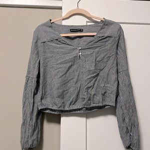 Abercrombie & Fitch Long Sleeve Blue and White Crop